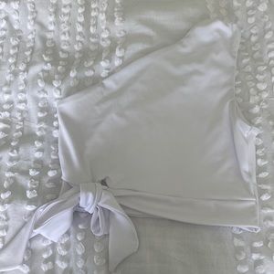 White one shoulder top